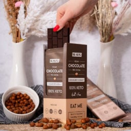 Cioccolato Keto Vegano con Olio MCT – Nocciola Caramellata 80g
